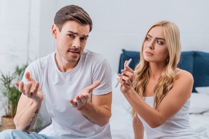 7 Definite Signs Your Husband Is Cheating On You