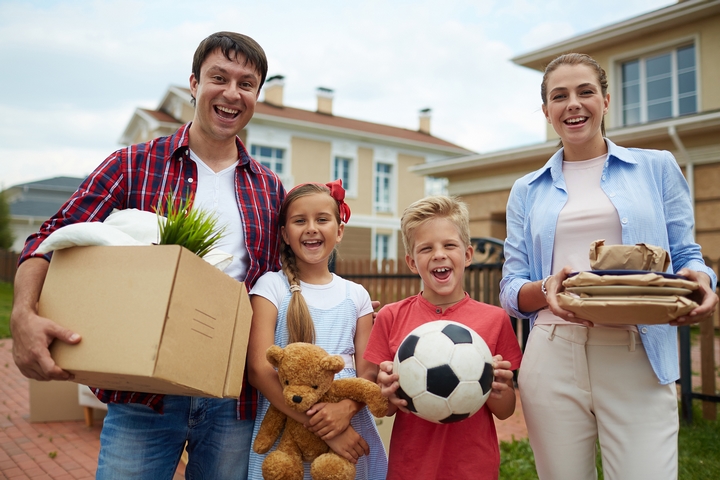 7 Benefits of Moving to the Suburbs with Your Family