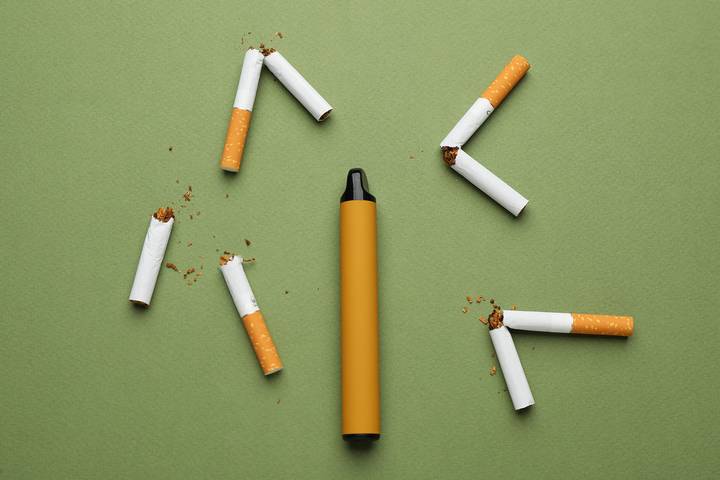 6 Benefits of Quitting Smoking and Vaping Instead